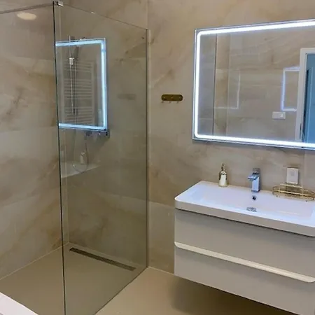 公寓 Relax 特伦钦温泉区